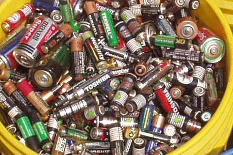 巴南收购汽车电池回收站-艾默森钴酸锂电池回收